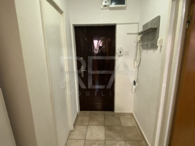2 camere zona Berceni - acces rapid la Metrou