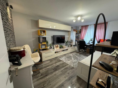 3 Camere Decomandat Et. 3/7 Zona Crangasi