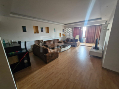 Apartament cu 2 camere vis-a-vis de Mall Vitan în bloc nou cu 12 etaje
