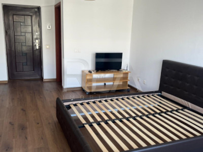 Garsonieră modernă Titan – etaj 10, balcon și parcare