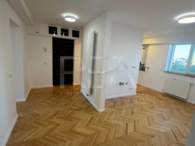 Apartament 3 camere Calea Călărașilor – etaj 7 cu balcon