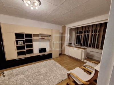 2 camere, et 1/10, centrala, boxa 11 mp-zona Pacii.