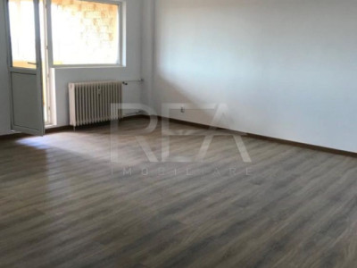 Apartament 4 camere Pantelimon – 103 mp, două balcoane, renovat