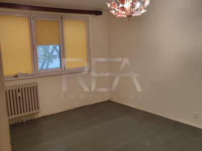 Apartament decomandat 3 camere, et 3/4, anvelopat- Drumul Taberei