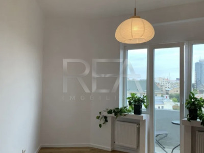 PENTHOUSE ULTRACENTRAL CU VEDERE PANORAMICĂ 