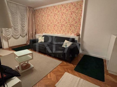 Apartament 3 Camere , Decomandat , 5 min Metrou Tineretului