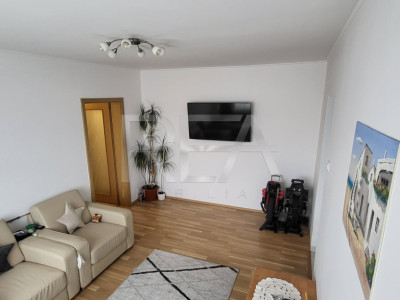Apartament 3 camere - Piata Iancului