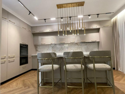 Vila mobilata si utilata in Pipera