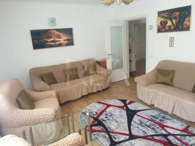 Apartament 4 camere Vitan – Strada Brăilița, decomandat, etaj 1