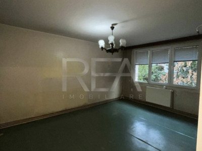 3 camere, 1/4, garaj, centrala, anvelopat-Drumul Taberei