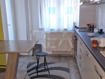 3 Camere- 13 Septembrie-Loc de parcare