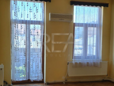 Apartament 3 camere Calea Călărașilor – Str. Vasile Lucaciu, vilă interbelică