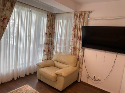 3 camere Ferdinand decomandat, centrală, et. 1, an 2018