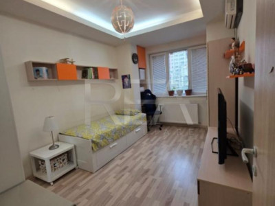 Apartament 4 camere, Iancului