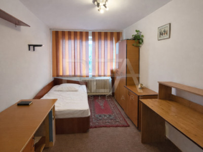 2 camere Titan decomandat, an 1972, reabilitat
