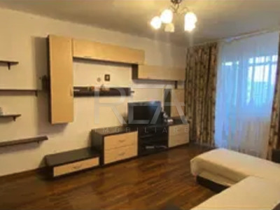 2 camere Titan decomandat, an 1972, reabilitat