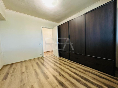 3 camere Colentina decomandat, an 1977, 80 mp