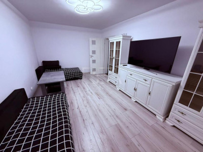 4 camere Calea Dorobanti, decomandat, et. 2, metrou, 80 mp, anvelopat, boxă