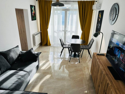 3 camere Parc Floreasca, centrală, inst. schimb., renovat