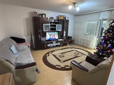 3 camere Basarabia decomandat, parcare, et. 2, an 1986, metrou, 75 mp