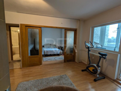 Apartament 4 camere Brancoveanu parc / etaj 2/10, bloc 82'