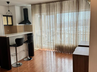 2 camere Titan, centrala bloc, parcare, et. 4, an 2009, 58 mp
