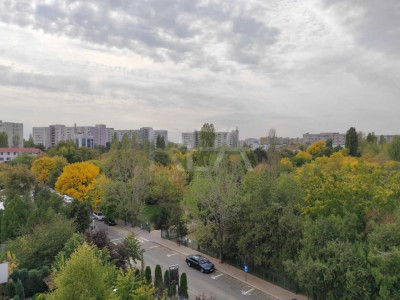 Penthouse - ultimele doua niveluri ale unui bloc langa parcul Titanii