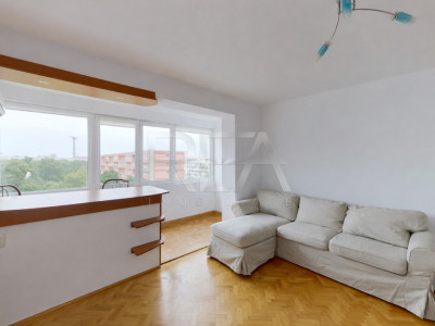 3 camere Câmpia Libertății, parcare, an 1966, 68 mp, renovat