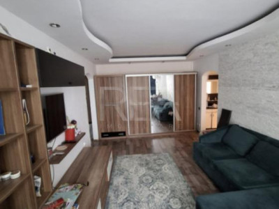 3 camere, 1/4, anvelopat, 2 boxe 20mp-Apusului