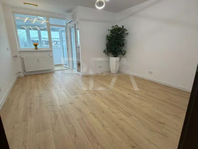 Garsoniera Renovata Bloc Reabilitat Lujerului