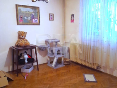 4 camere, 1/4, anvelopat-Drumul Taberei