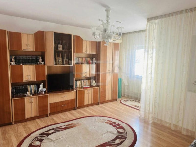 3 camere decomandat,  3/4, 77mp-Drumul Sarii