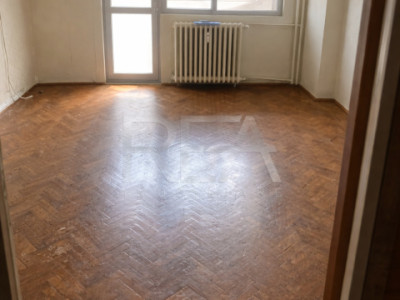 4 camere Pantelimon-Piața Delfinului decomandat, et. 2, an 1978, 85 mp