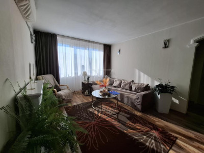 3 camere, semidecomandat, 3/4, 62 mp -Pacii-Gorjului
