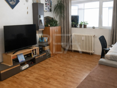 2 camere Moșilor decomandat, an 1981, metrou, 55 mp