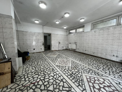 Spatiu Comercial - Antiaeriana - AlexandrieiREA Imobiliare Spațiu comercial de 6