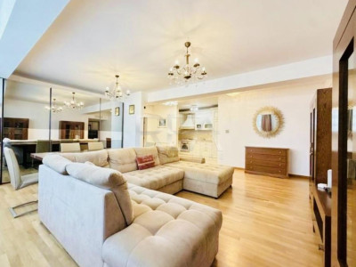 Apartament lux 3 camere Arcul de Triumf Kiseleff parcare subterana