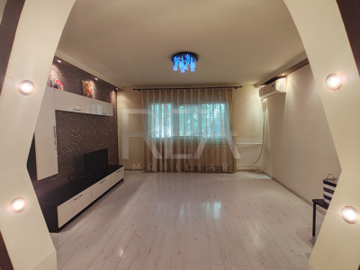 Apartament 3 camere, decomandat/ Drumul Taberei
