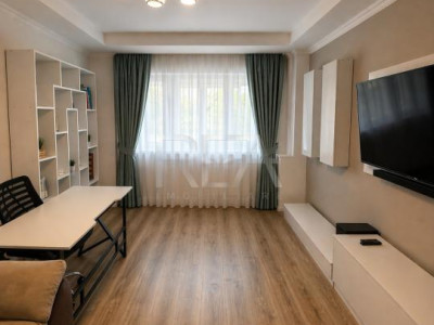 3 camere Lacul Tei dec.,inst. schimb.,et. 1,an 1978,80 mp,renovat,boxa