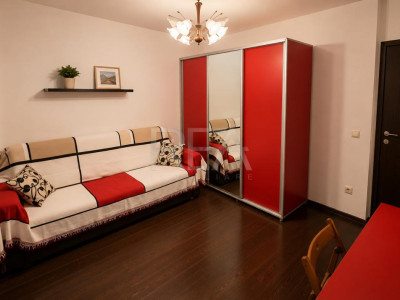 2 camere Nerva Traian decomandat, parcare, et. 7, an 2001, 62 mp, boxă