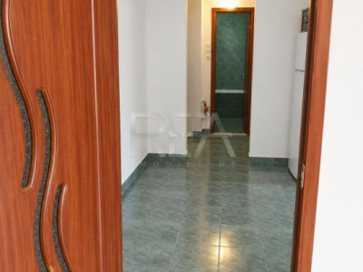 2 camere Barbu Văcărescu decomandat, et. 4, an 1990, 60 mp