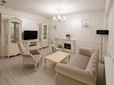 3 camere Nerva Traian decomandat,centrală,et. 4, an 2014, metrou,90 mp