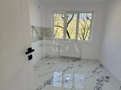 Ap 3 camere - decomandat- renovat integral- vizavi de Grand Arena