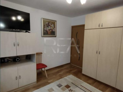 2 camere, P/4, anvelopat, bloc tip P-Drumul Taberei