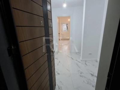 Garsoniera confort 1 - total renovata - la 550 de  metri de metrou.