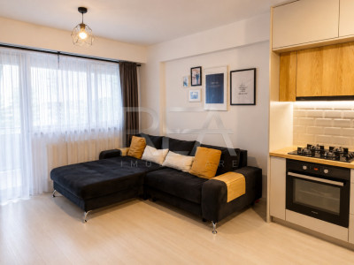 3 camere Obor decomandat, centrală, et. 3, an 2015, metrou, 89 mp