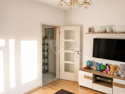 Apartament 2 Camere Decomandat | Bloc 2021 | Metrou Apărătorii Patriei | Parcare