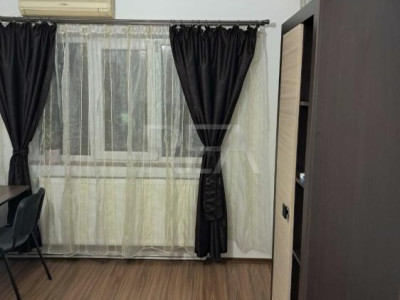 3 camere, et 3/4, 72mp, bloc 1980, anvelopat-Uverturii/ Str Dreptatii