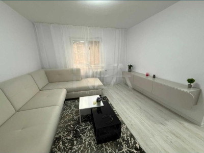 Apartament 2 camere semidecomandat | Renovat complet | Etaj 1/4 | Mobilat și uti