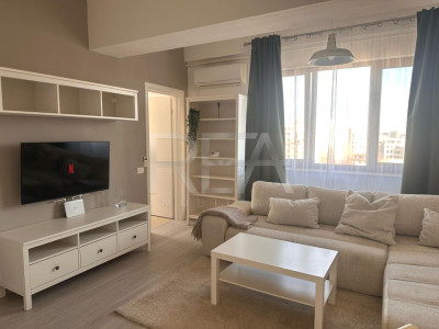 2 camere Alba Iulia, centrală, parcare, et. 7, an 2016, 60 mp, boxă